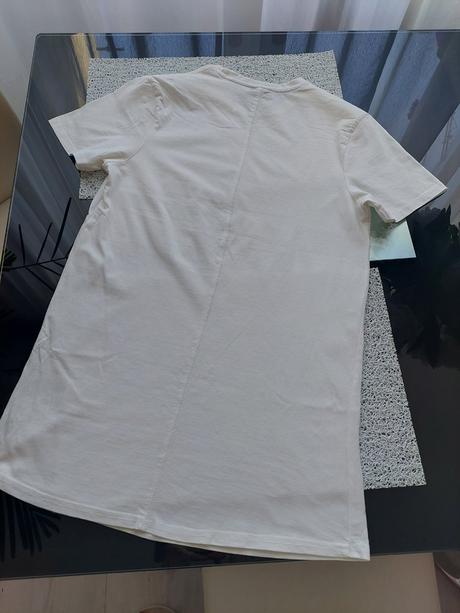 Biele tričko s, chapter young,s