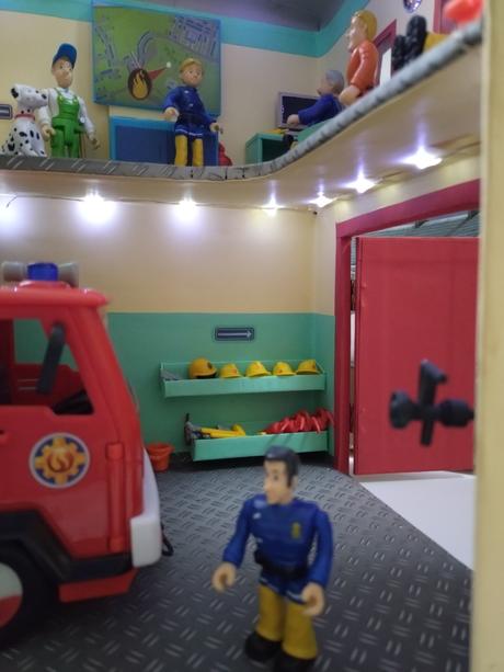 Stanica pre požiarnika sama, 