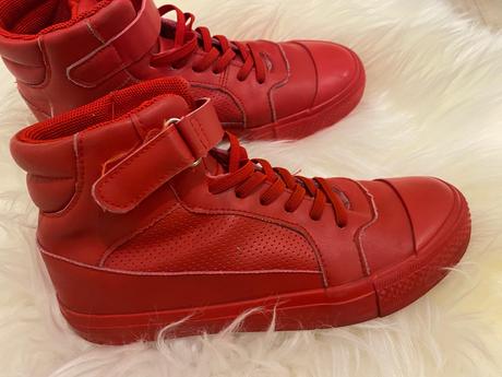 Červene tenisky, reserved,39