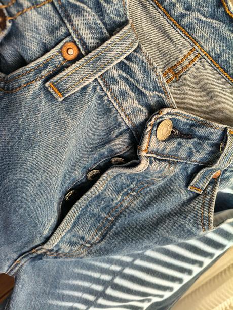Levis 501 rovné štýlové rifle s vysokým pásom s-m, levis,m
