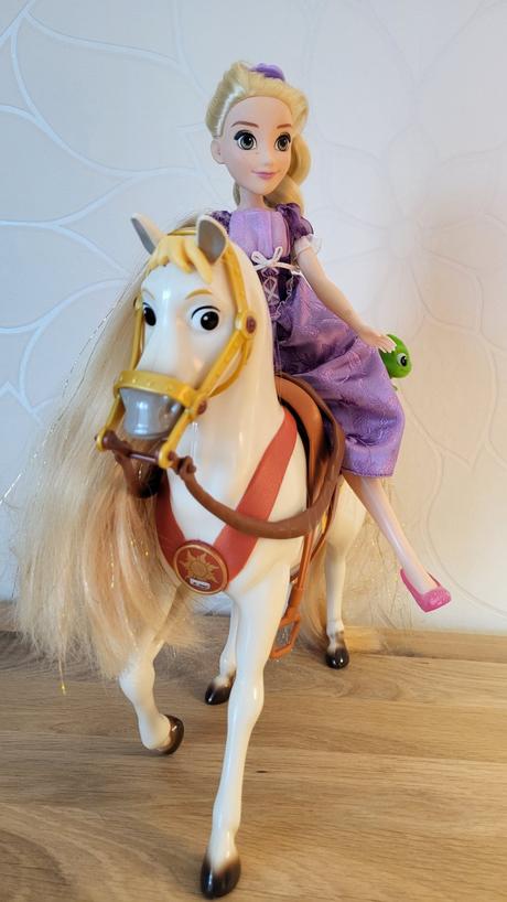 Zlatovláska s maximusom a chameleónom,