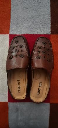 Topanky-slapky c.40, 40