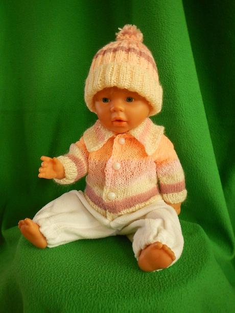 Oblečenie pre bábiku,