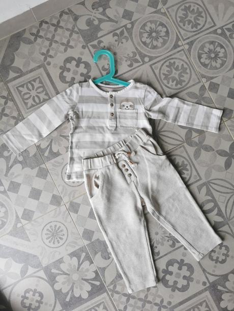 Chlapčenský set (tepláčky + tričko), 86–98