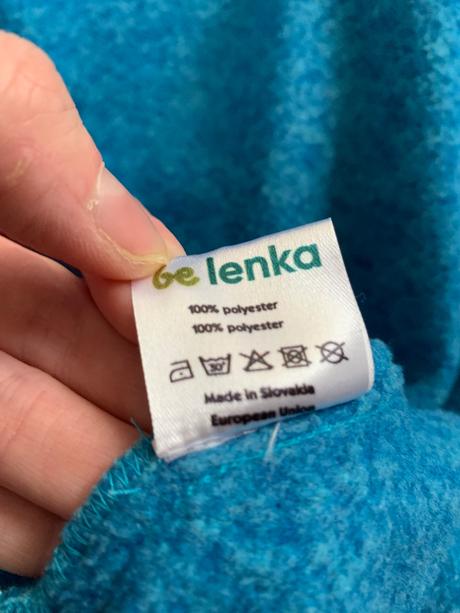 Be lenka nosiaca mikina vel m, m