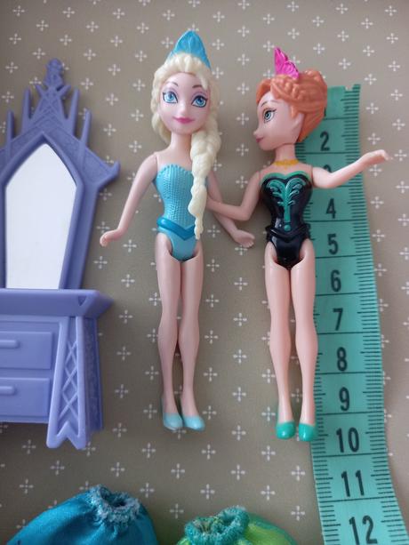 Elza a anna mini bábiky, 