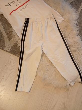 Legíny trištvrťové, 152