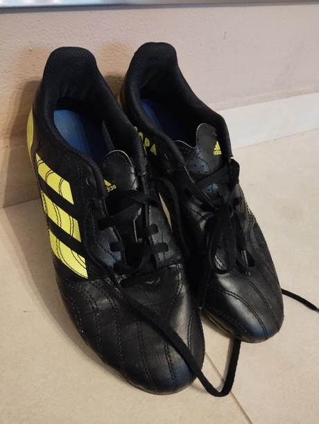 Chlapčenské kopačky, adidas,38