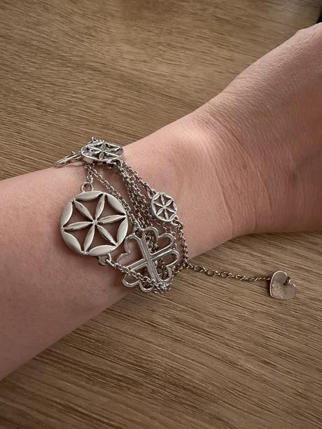 Náramok petra toth, petra toth