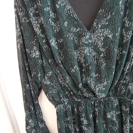 Šaty s dlhým rukávom, m