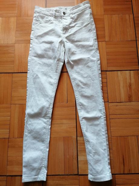 Biele slimkové elastické rifle, 36