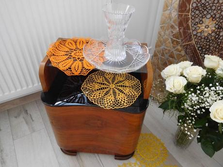 Háčkované oranžovožlté, 