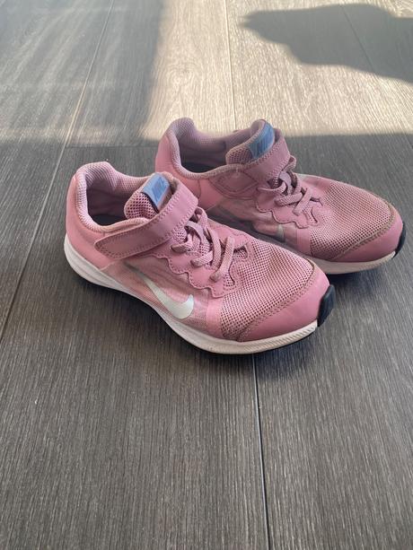 Dievčenské botasky velk.33, nike,33
