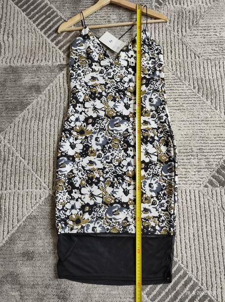 Dámske šaty xs/s, m/l, s