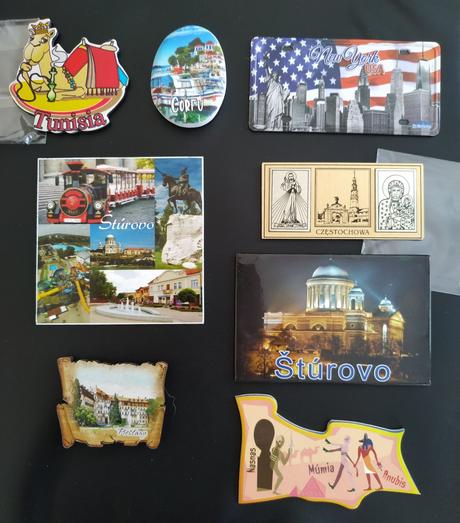 Dovolenkové dekoračné predmety, magnetky,