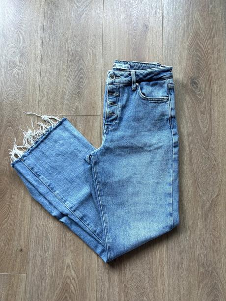 Rifle na gombíky zara, zara,34