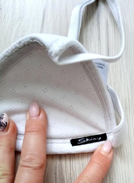 Podprsenka skiny č.152, skiny,152