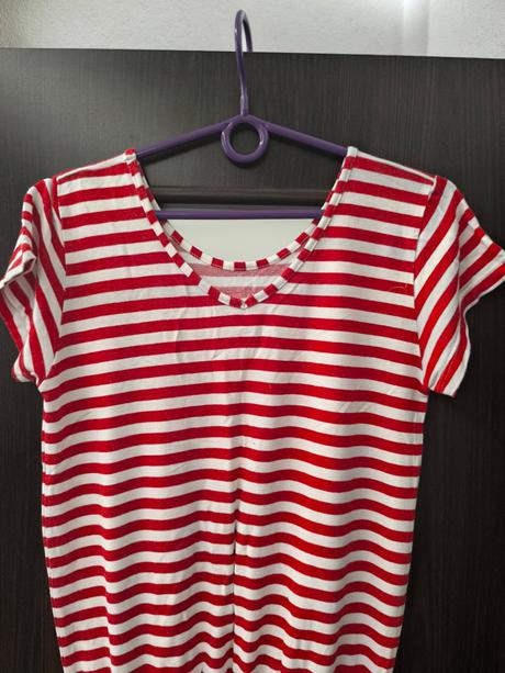 Predĺžené tričko, s