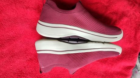 Tenisky, skechers,40
