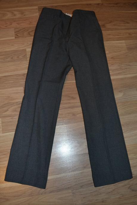 Slavnostne nohavice c.134/140, 134