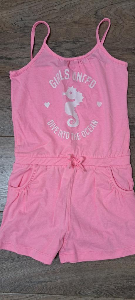 Kraťasový overal, dopodopo,122