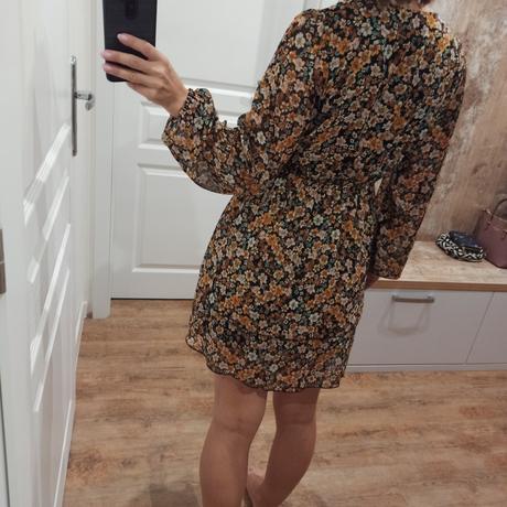 Dámske šaty, amisu,34