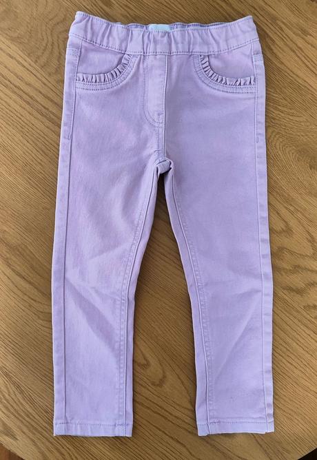 Fialové nohavice, impidimpi,98