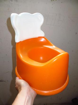 Dva detské nočníky,