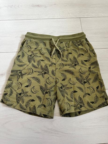 3x kraťasy, sinsay,134