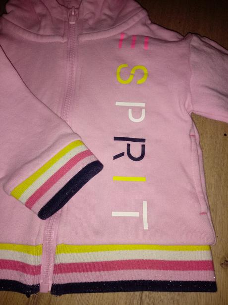 Mikinka esprit, esprit,98