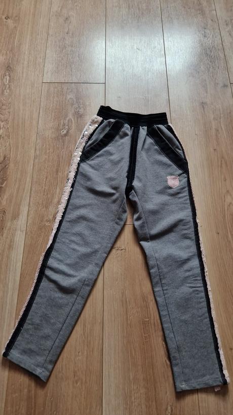 Teplákove nohavice veľ. 110-116 cm., 110