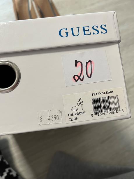 Topánky zn. guess, guess,39