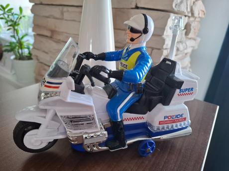 Policajná motorka so zvukmi a svetlami, 