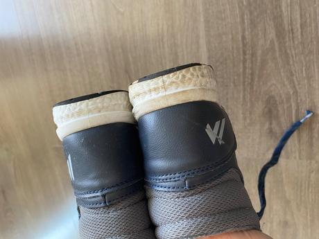 Prechodné martes topánočky, 32