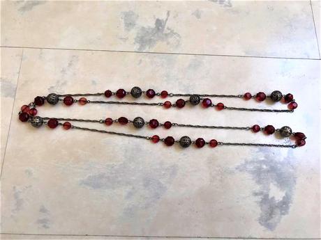 Starožitný náhrdelník,