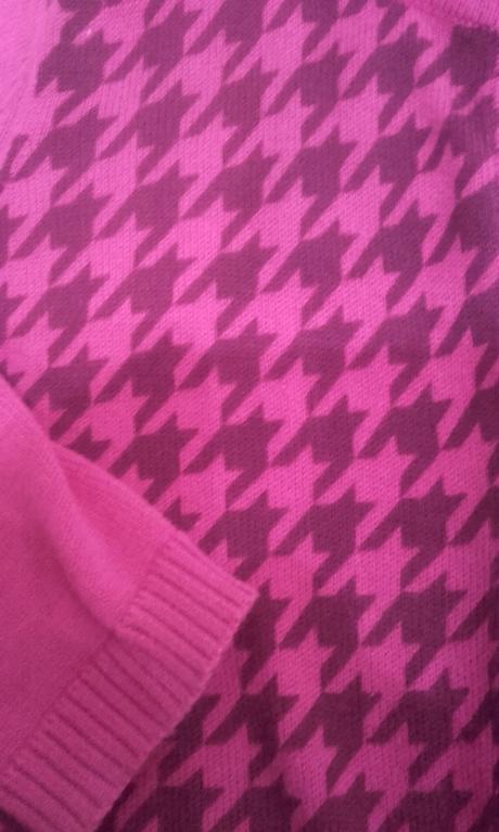 Svetrik, reserved,104