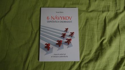 Nova kniha 6 navykov uspesnych osobnosti,