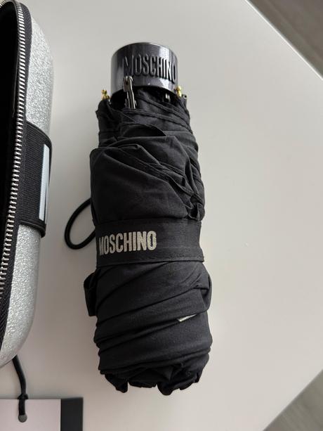Dáždnik moschino, moschino