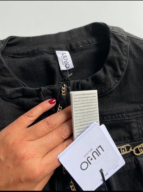 Krásna riflova bunda liu jo, liu jo,s