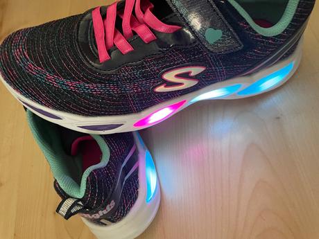 Tenisky sketchers blikajúce vel.37, 37