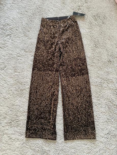 Calzedonia nohavice, calzedonia,s