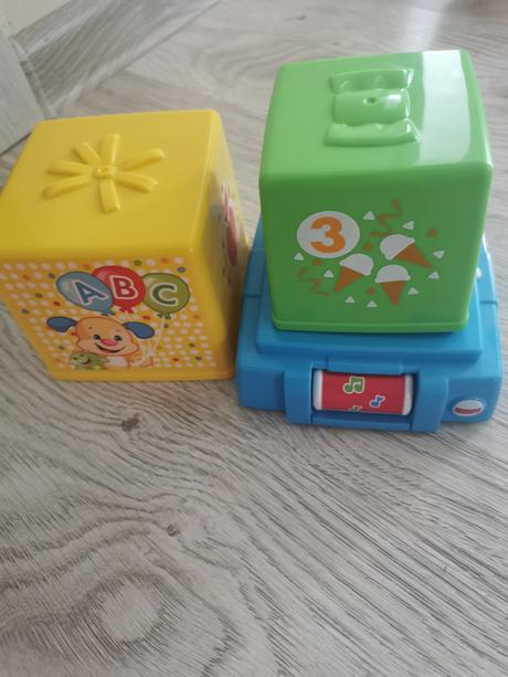 Kocka fisher price, 