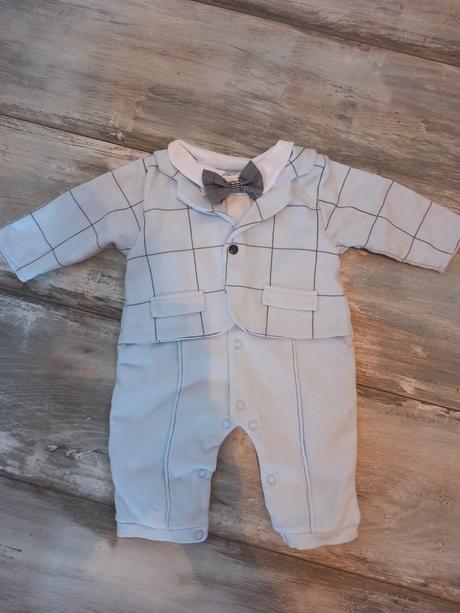 Dupačkový oblek na krst veľ.62, 62