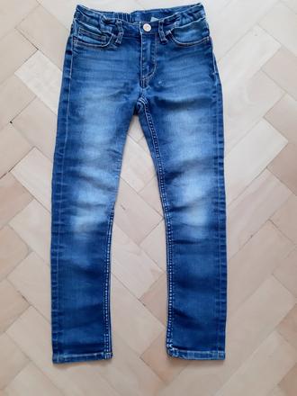 Dievčenské rifle, 122