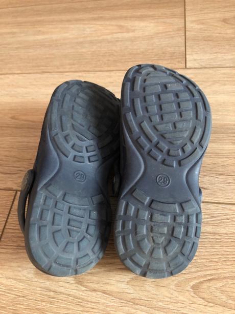 Chlapčenské crocsy, 31