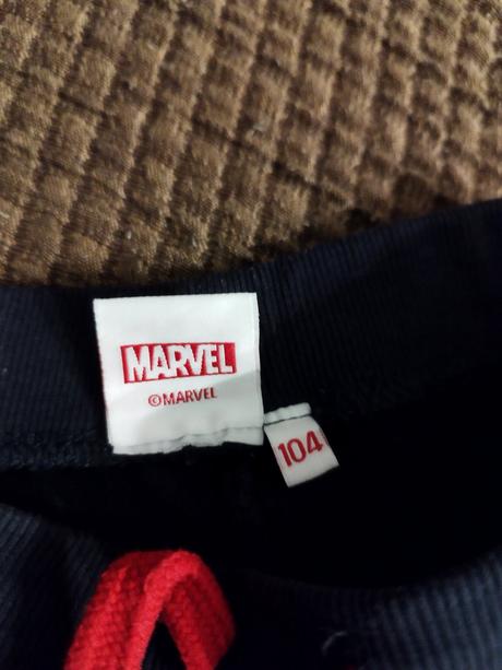 Chlapčenské tepláky 104 zn. marvel, marvel,104
