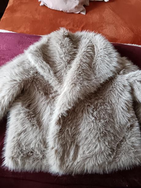 Nádherný kožuch, tu