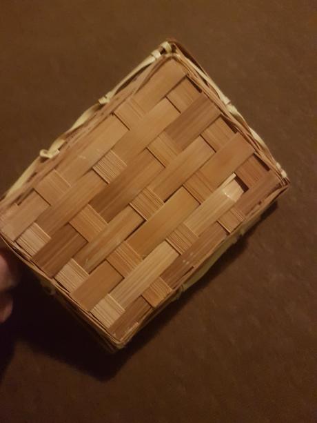 Malý košík/miska /košíček, 