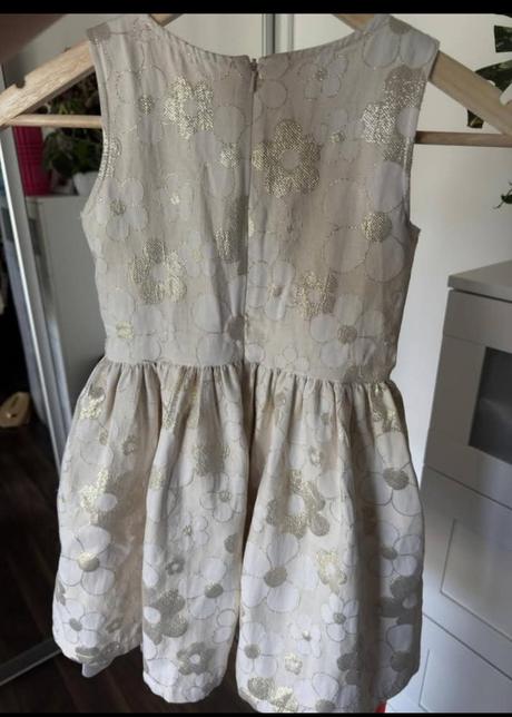 Spoločenské saty na svadbu 6-7 zlate, 122