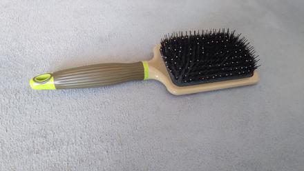 Veľká kvalitná kefa na vlasy macadamia hair brush,
